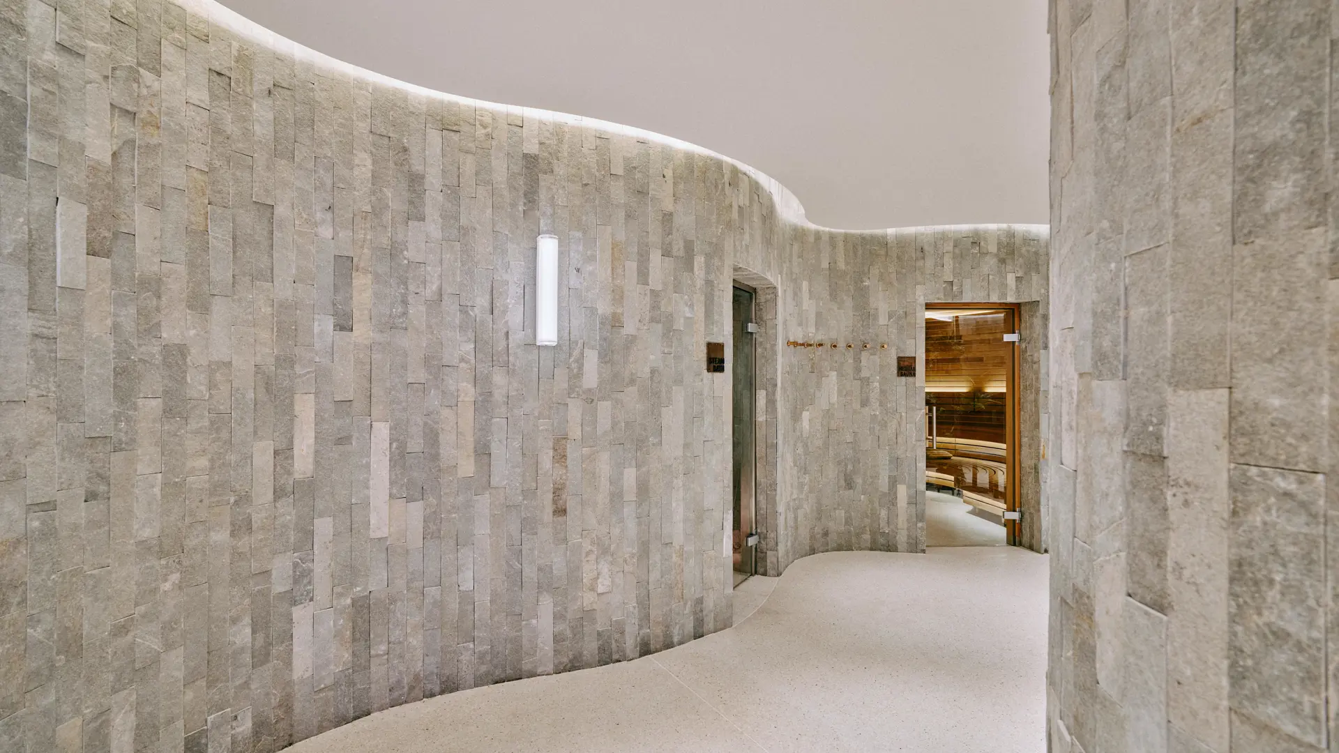 Wellness and recovery area inside Alpstein Clinic
